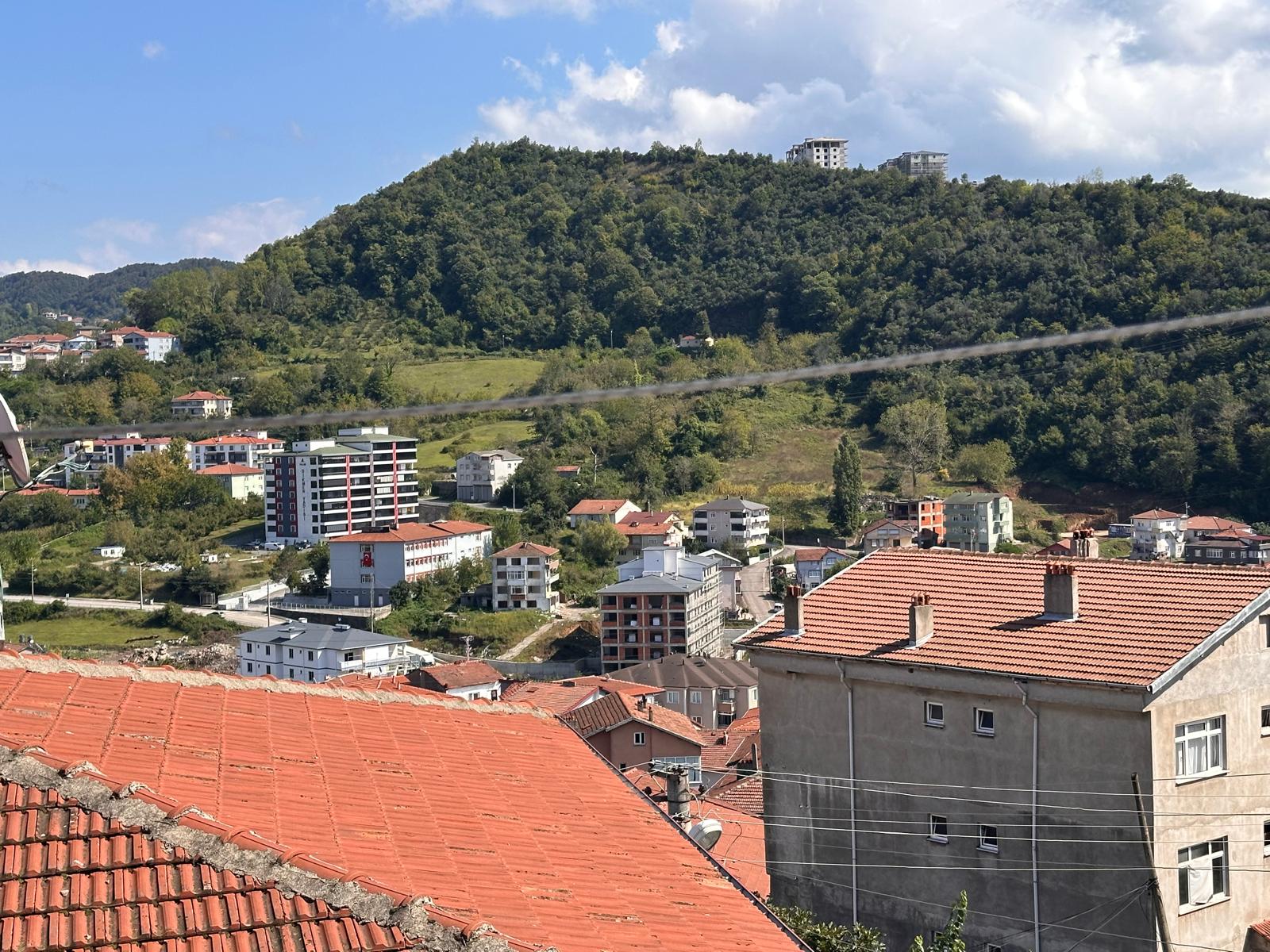 ÇARŞI EMLAK'TAN MURTAZA MAH.MEVKİİ KİRALIK DAİRE
